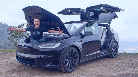 Tesla Model X Plaid Review: The Quickest SUV In The World